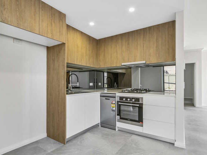 Photo - 01/59 Hampden Road, South Wentworthville NSW 2145 - Image 2