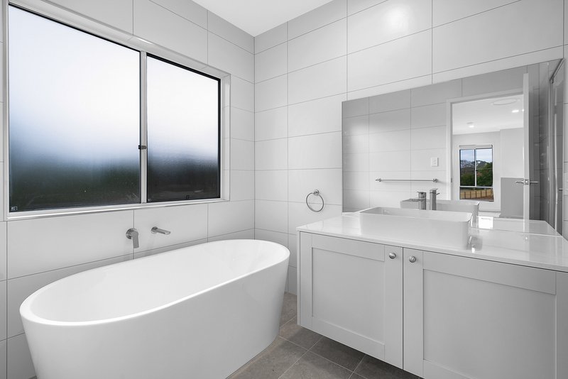 Photo - 03/236 Colburn Avenue, Victoria Point QLD 4165 - Image 11