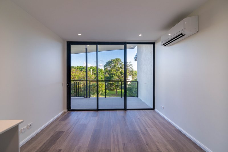 Photo - 03/25 Victoria Terrace, Annerley QLD 4103 - Image 4