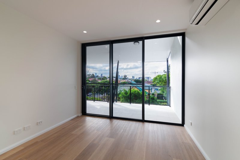 Photo - 03/25 Victoria Terrace, Annerley QLD 4103 - Image 18
