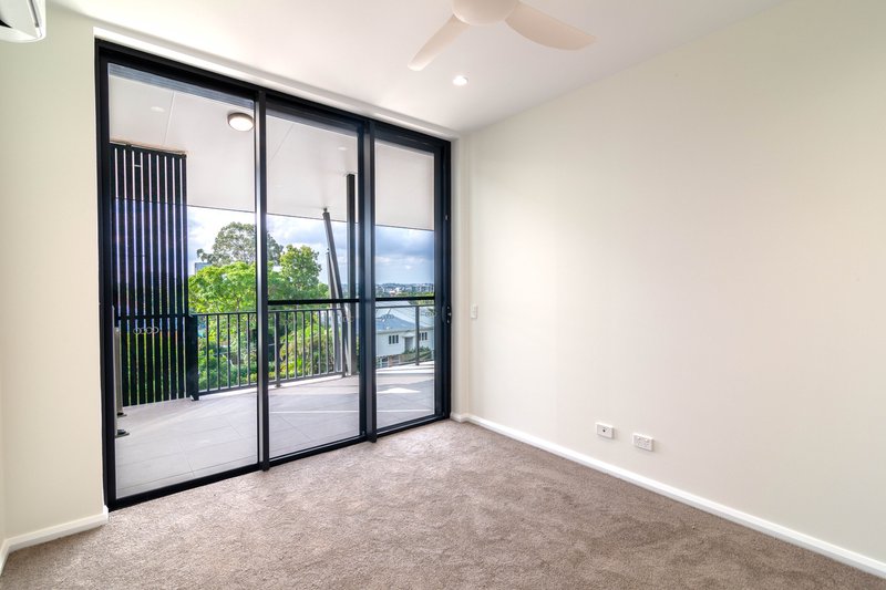 Photo - 03/25 Victoria Terrace, Annerley QLD 4103 - Image 19