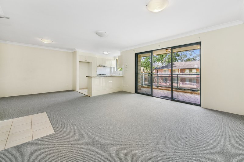 Photo - 04/16 Chetwynd Rd , Merrylands NSW 2160 - Image 4