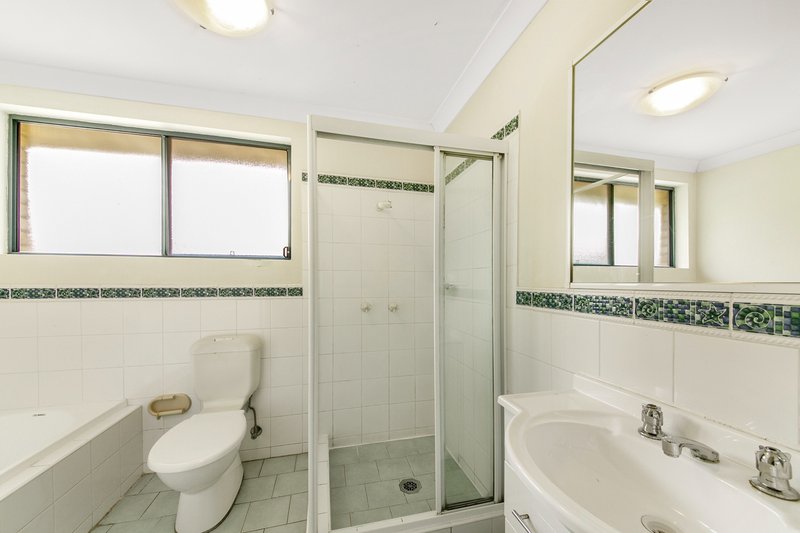 Photo - 04/16 Chetwynd Rd , Merrylands NSW 2160 - Image 6