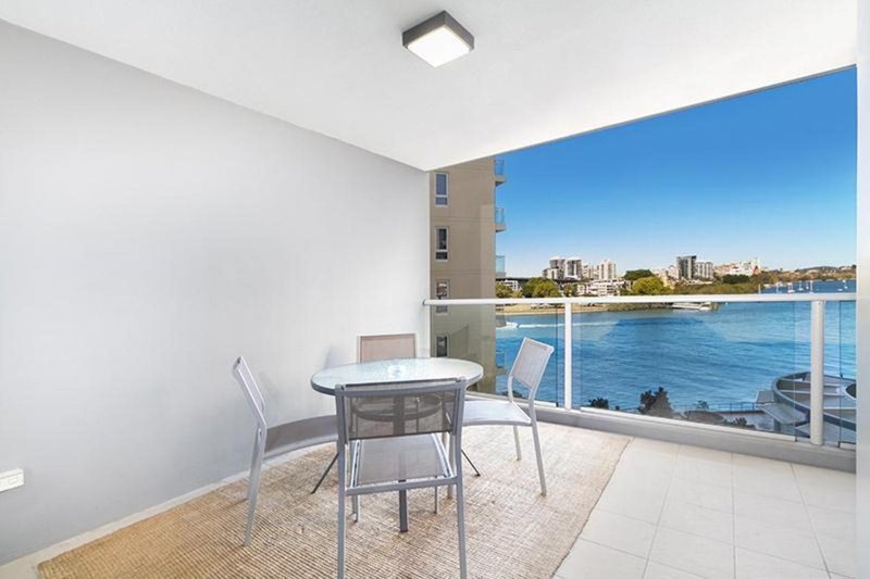 043/30 Macrossan Street, Brisbane City QLD 4000