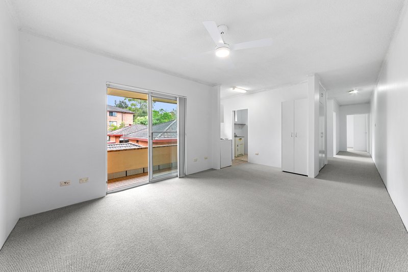 Photo - 05/4 Todd Street, Merrylands NSW 2160 - Image 3