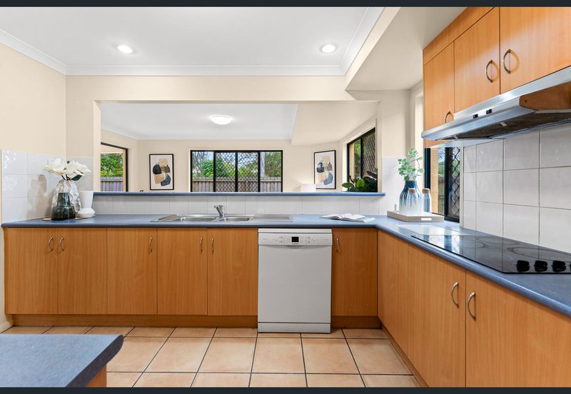 Photo - 07 Diamond Place, Runcorn QLD 4113 - Image 2