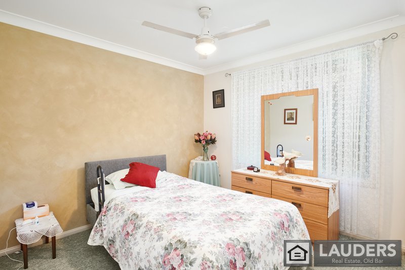 Photo - 1-10/72-74 Chatham Avenue, Taree NSW 2430 - Image 12