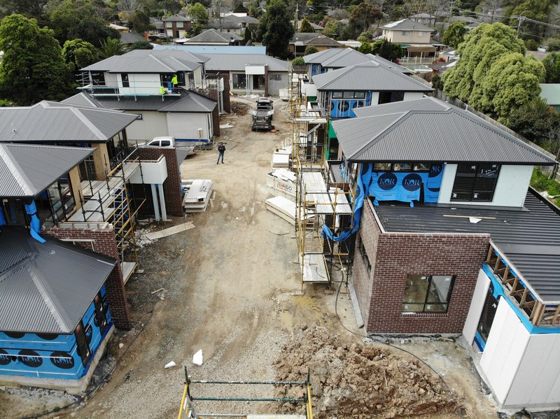 Photo - 1-15/56A & 60 Geoffrey Drive, Kilsyth VIC 3137 - Image 2