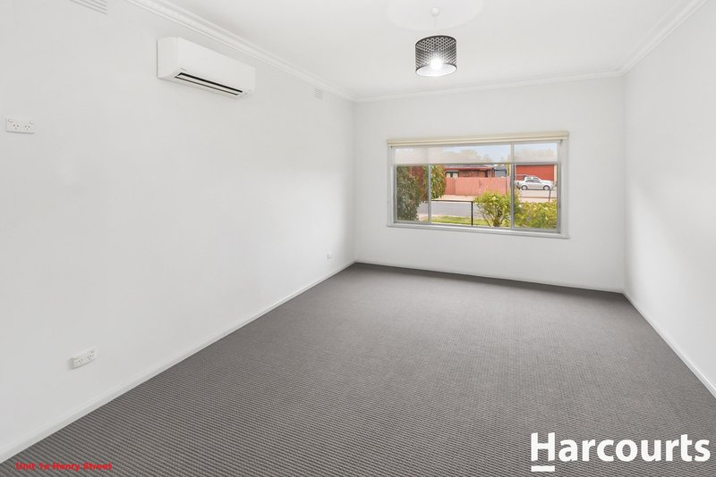 Photo - 1 & 1a Henry Street, Horsham VIC 3400 - Image 6