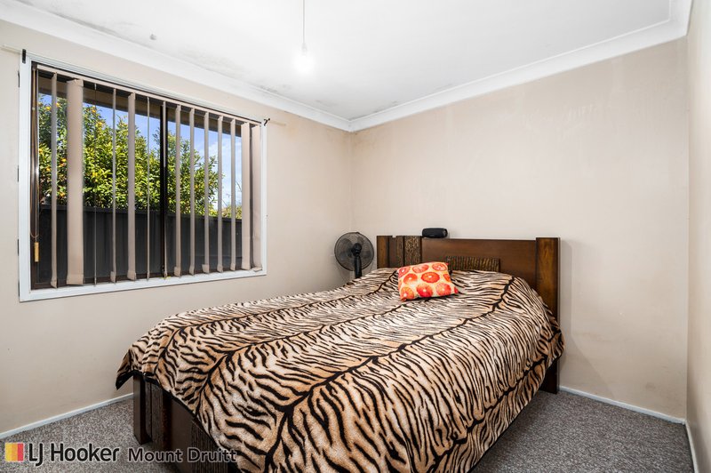 Photo - 1 & 1a Shiraz Place, Minchinbury NSW 2770 - Image 5