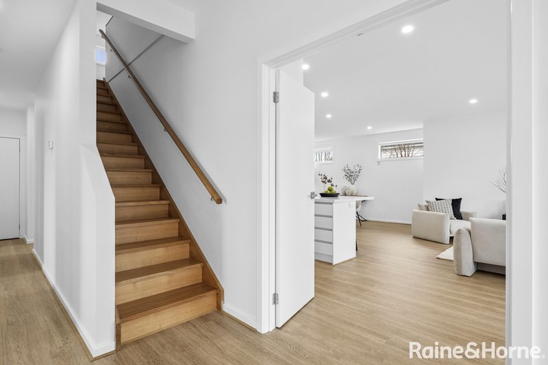 Photo - 1, 2 & 3/11 Epping Street, Kyneton VIC 3444 - Image 5