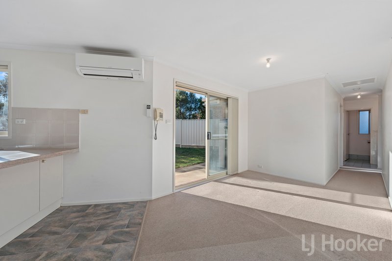 Photo - 1-2/10 Franklin Court, Jerrabomberra NSW 2619 - Image 25