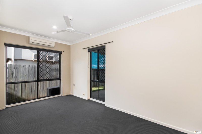 Photo - 1 & 2/115 Thirteenth Avenue, Railway Estate QLD 4810 - Image 3