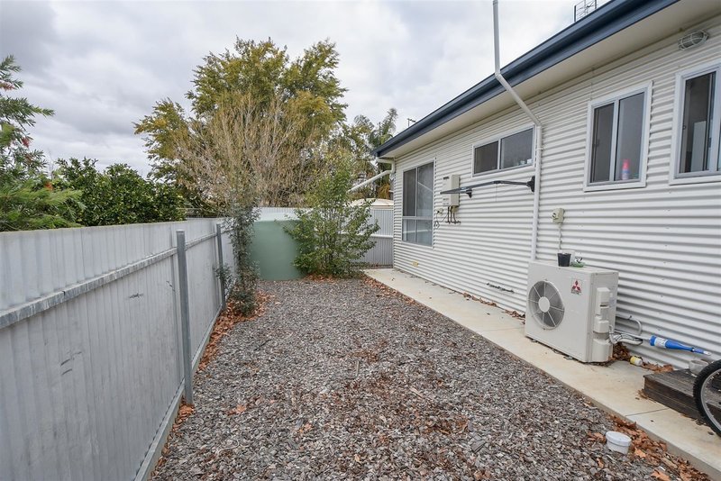 Photo - 1 & 2/12 Cecil Street, Horsham VIC 3400 - Image 10