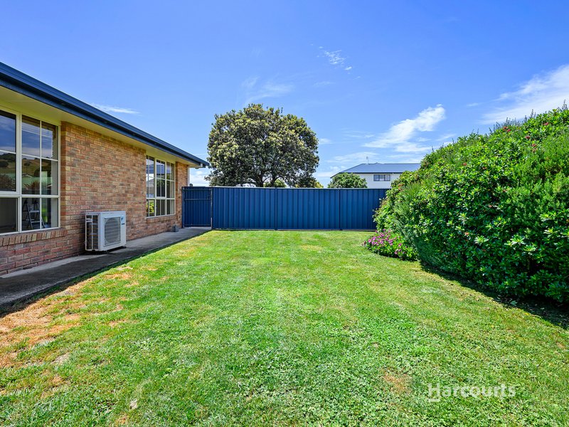 Photo - 1 & 2/13 Freestone Crescent, Wynyard TAS 7325 - Image 30