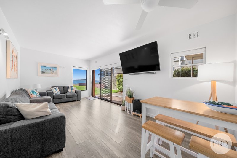 Photo - 1 & 2/16 Sandy Point Road, Corlette NSW 2315 - Image 3