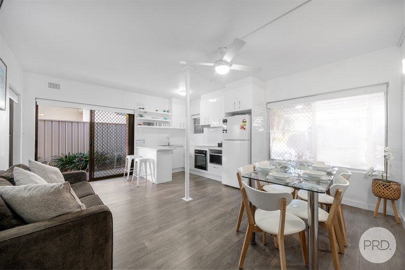 Photo - 1 & 2/16 Sandy Point Road, Corlette NSW 2315 - Image 11