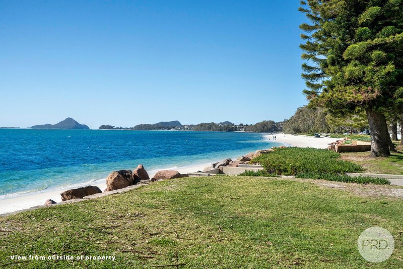 Photo - 1 & 2/16 Sandy Point Road, Corlette NSW 2315 - Image 16