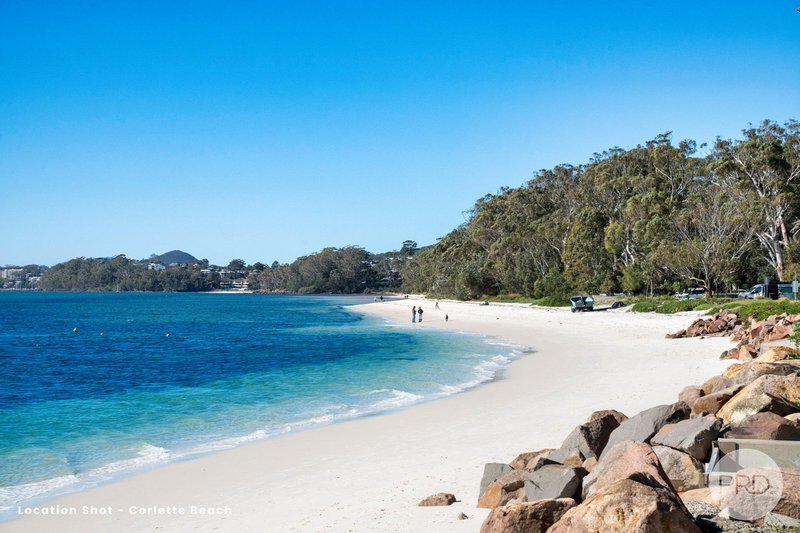 Photo - 1 & 2/16 Sandy Point Road, Corlette NSW 2315 - Image 22