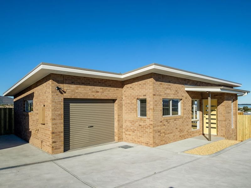 Photo - 1 & 2/17 Horizon Drive, Sorell TAS 7172 - Image 5