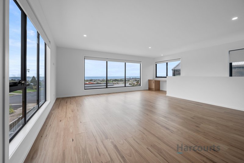 Photo - 1 & 2/174 Trevor Street, Ulverstone TAS 7315 - Image 5