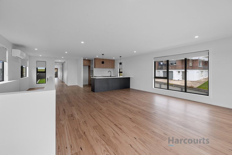 Photo - 1 & 2/174 Trevor Street, Ulverstone TAS 7315 - Image 7