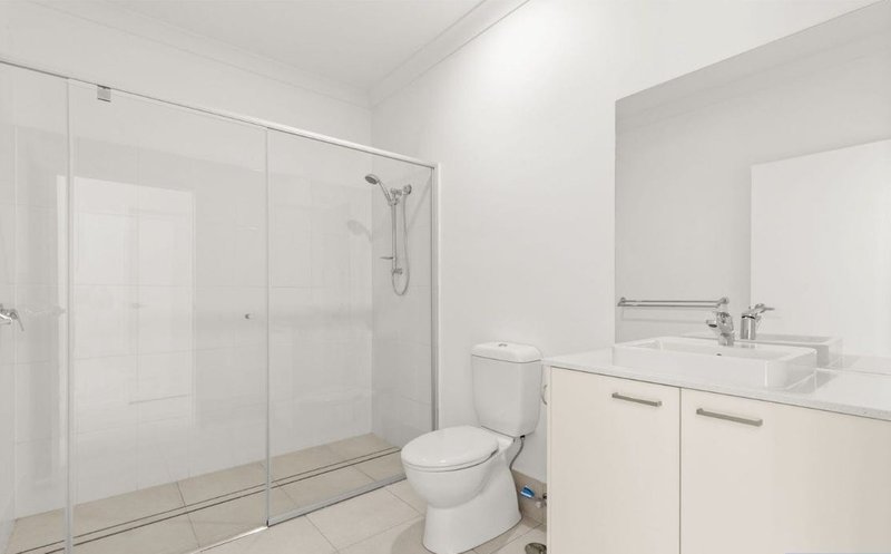 Photo - 1 & 2/18 Luminous Place, Morayfield QLD 4506 - Image 8