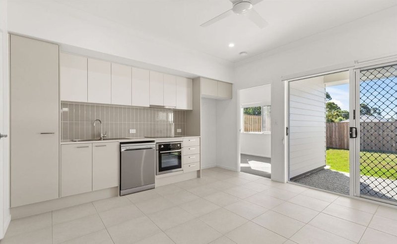 Photo - 1 & 2/18 Luminous Place, Morayfield QLD 4506 - Image 11