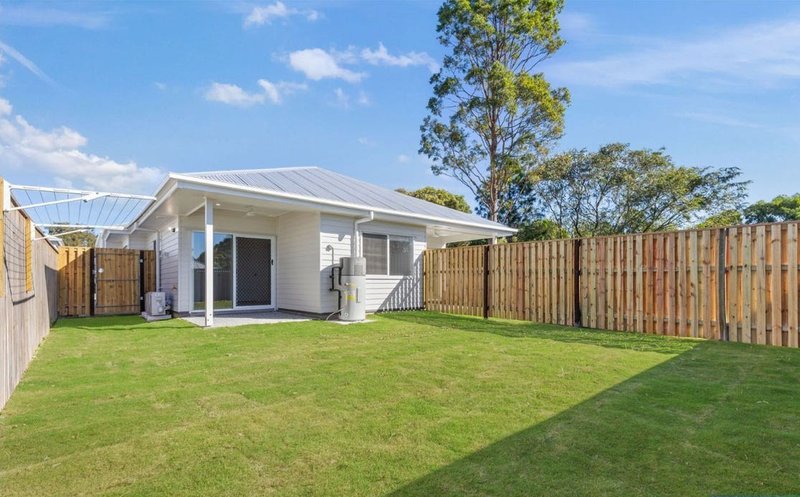 Photo - 1 & 2/18 Luminous Place, Morayfield QLD 4506 - Image 16