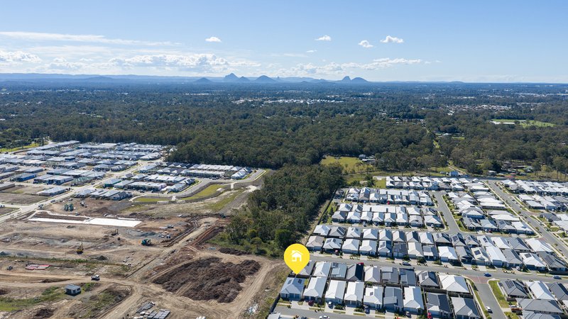 Photo - 1 & 2/18 Luminous Place, Morayfield QLD 4506 - Image 17