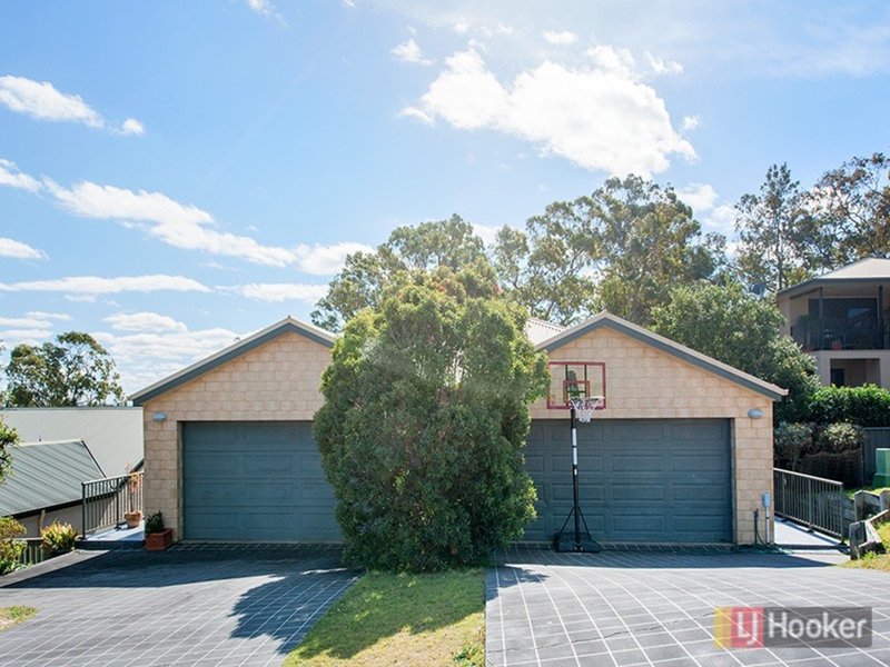 1 & 2/19 Trumpeter Circuit, Corlette NSW 2315