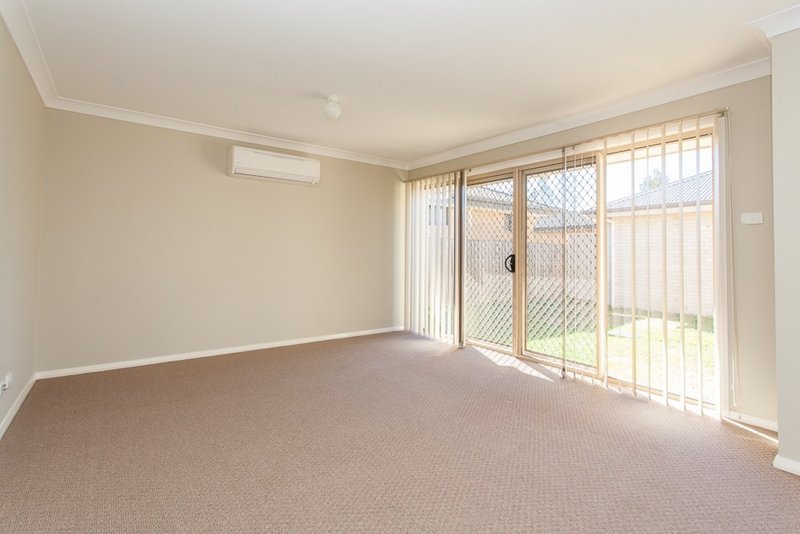 Photo - 1 & 2/22 Alpine Avenue, Cessnock NSW 2325 - Image 13