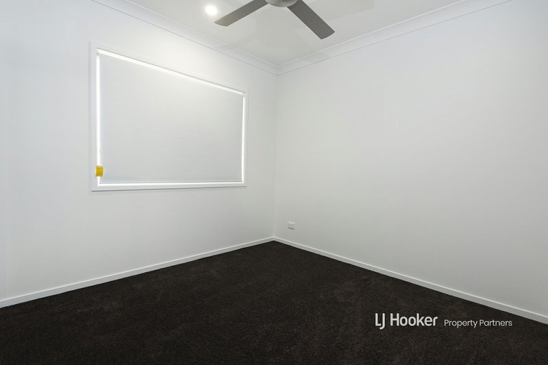 Photo - 1 & 2/22A Monash Road, Loganlea QLD 4131 - Image 8