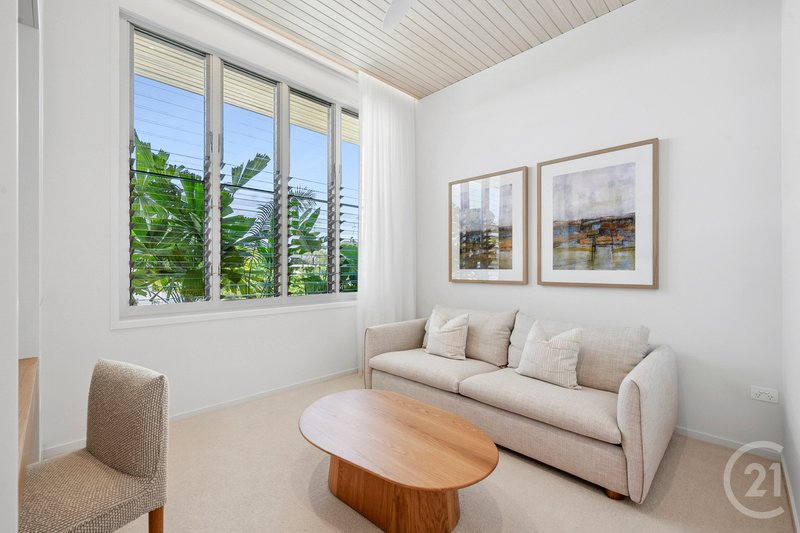 Photo - 1 & 2/23 Edward Street, Noosaville QLD 4566 - Image 12