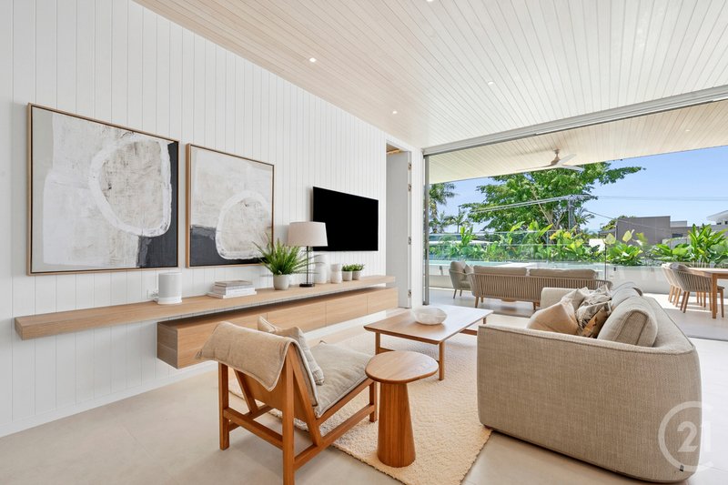 Photo - 1 & 2/23 Edward Street, Noosaville QLD 4566 - Image 13