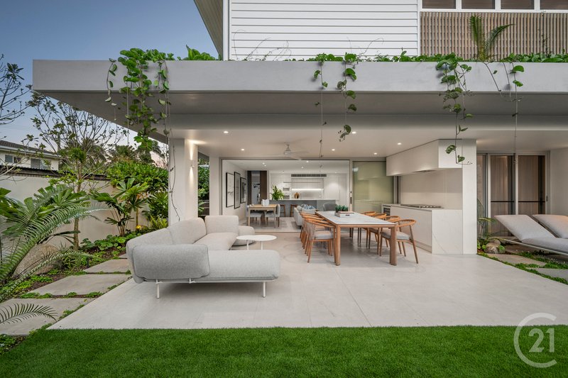 Photo - 1 & 2/23 Edward Street, Noosaville QLD 4566 - Image 22