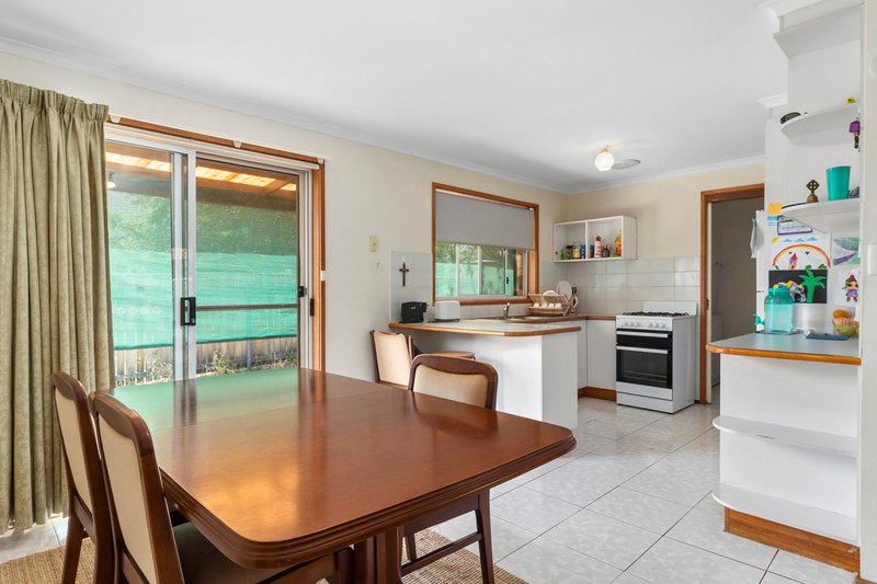 Photo - 1 & 2/25 Hambidge Crescent, Gilmore ACT 2905 - Image 5