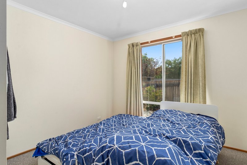 Photo - 1 & 2/25 Hambidge Crescent, Gilmore ACT 2905 - Image 7