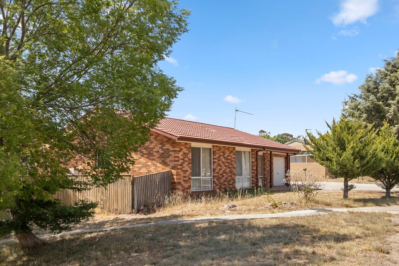 Photo - 1 & 2/25 Hambidge Crescent, Gilmore ACT 2905 - Image 13