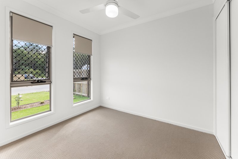 Photo - 1 & 2/27 Vincent Crescent, Caboolture QLD 4510 - Image 7