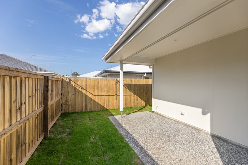 Photo - 1 & 2/27 Vincent Crescent, Caboolture QLD 4510 - Image 13