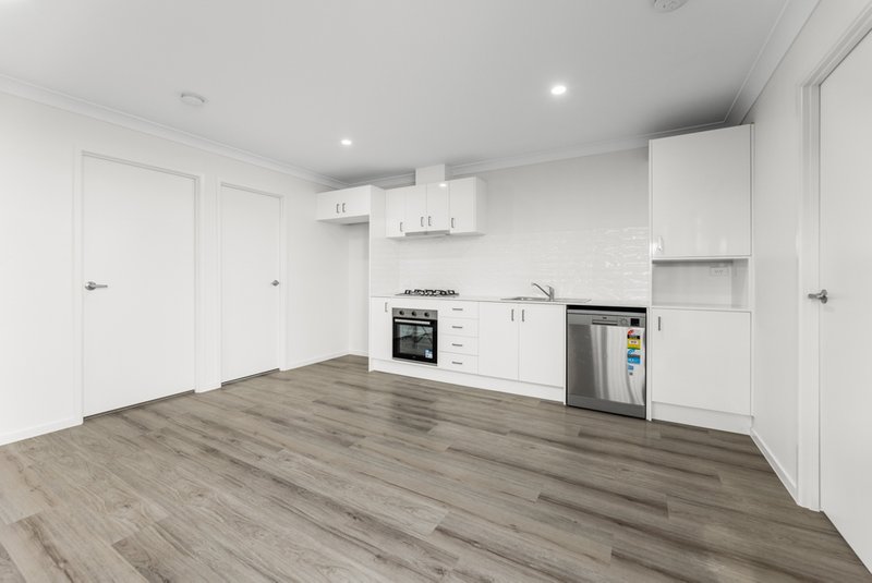 Photo - 1 & 2/27 Vincent Crescent, Caboolture QLD 4510 - Image 16