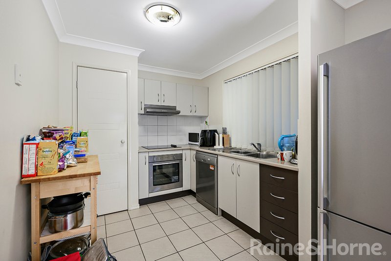 Photo - 1 & 2/28 Ogg Road, Murrumba Downs QLD 4503 - Image 4