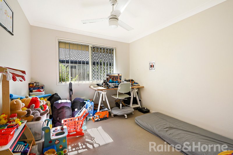 Photo - 1 & 2/28 Ogg Road, Murrumba Downs QLD 4503 - Image 6