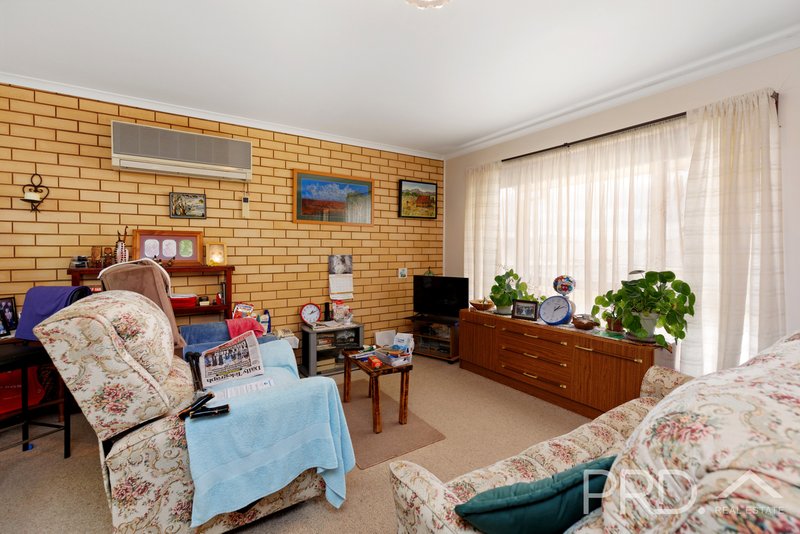 Photo - 1-2/3 Anderson Place, Tumut NSW 2720 - Image 15