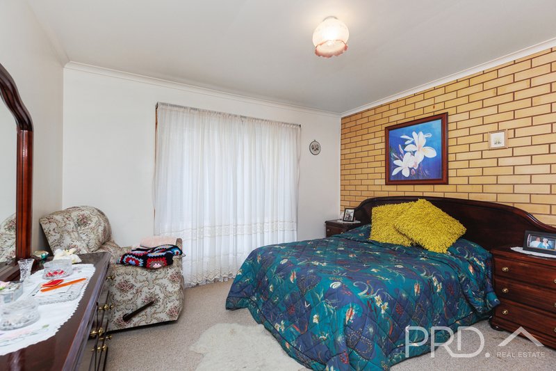 Photo - 1-2/3 Anderson Place, Tumut NSW 2720 - Image 17