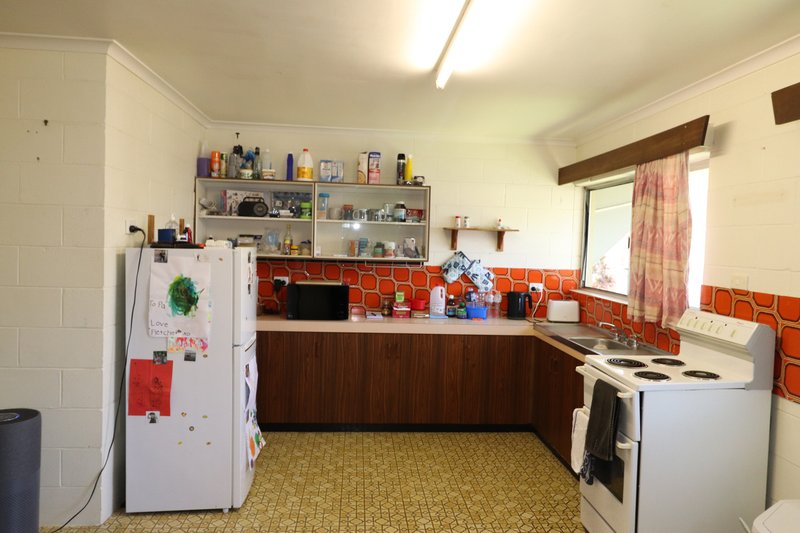 Photo - 1 & 2/3 Conley Street, Ayr QLD 4807 - Image 13