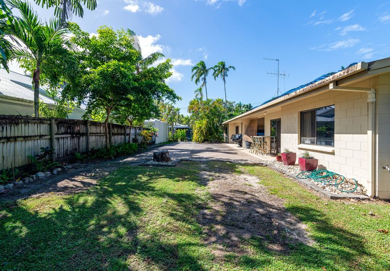 Photo - 1 & 2/3 Coral Drive, Port Douglas QLD 4877 - Image 23