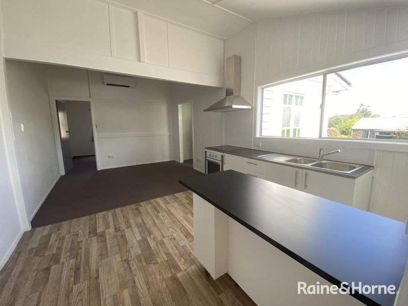 Photo - 1 & 2/3 Railway Terrace, Kingaroy QLD 4610 - Image 2