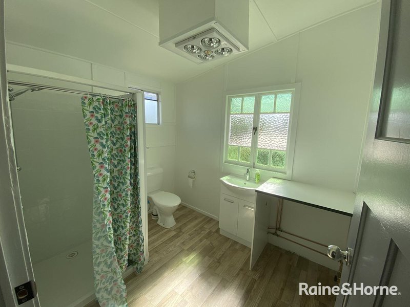 Photo - 1 & 2/3 Railway Terrace, Kingaroy QLD 4610 - Image 10